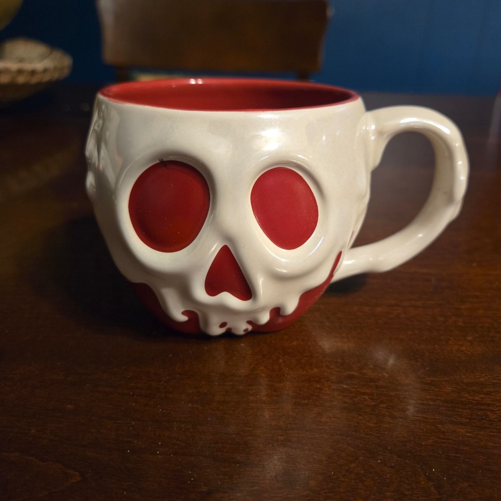 Disney Store Poison Apple Mug Snow White Halloween Sculpted Red White 12oz